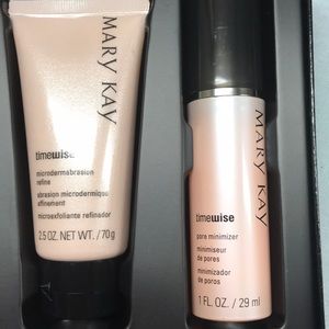 Microdermabrasion and pore minimizer set